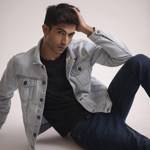 Photoshoot for Misfit